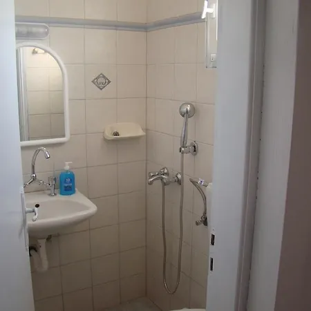 Apartament Valentino Perissa (Santorini)